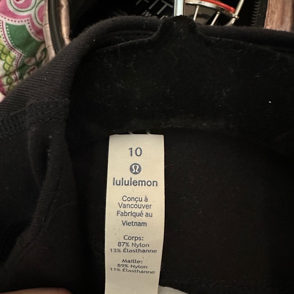 COPY - Lululemon athletic jacket - Picture 5 of 5